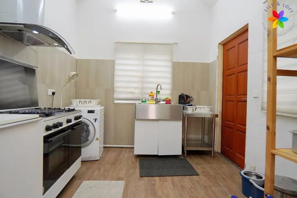 30P White House Retreat - Pool & Event Hall Kuala Lumpur Villa