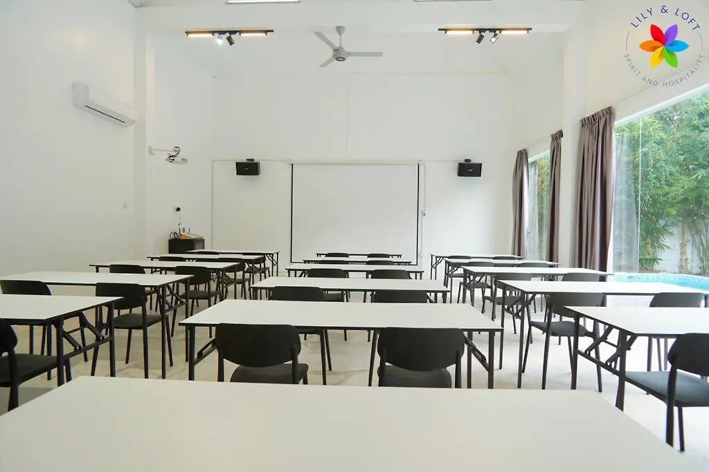 30P White House Retreat - Pool & Event Hall Kuala Lumpur