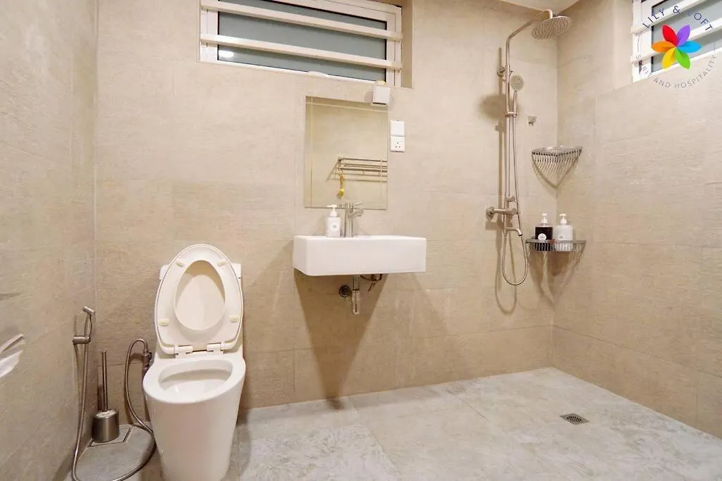 Villa 30P White House Retreat - Pool & Event Hall Kuala Lumpur