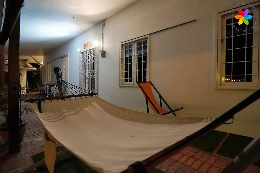 Villa 30P White House Retreat - Pool & Event Hall Kuala Lumpur Malaysia